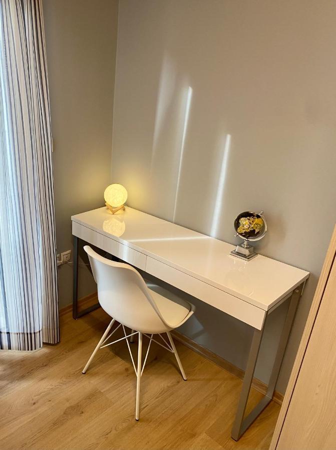 Luxury Suite 10' From The Center Атина Екстериор снимка