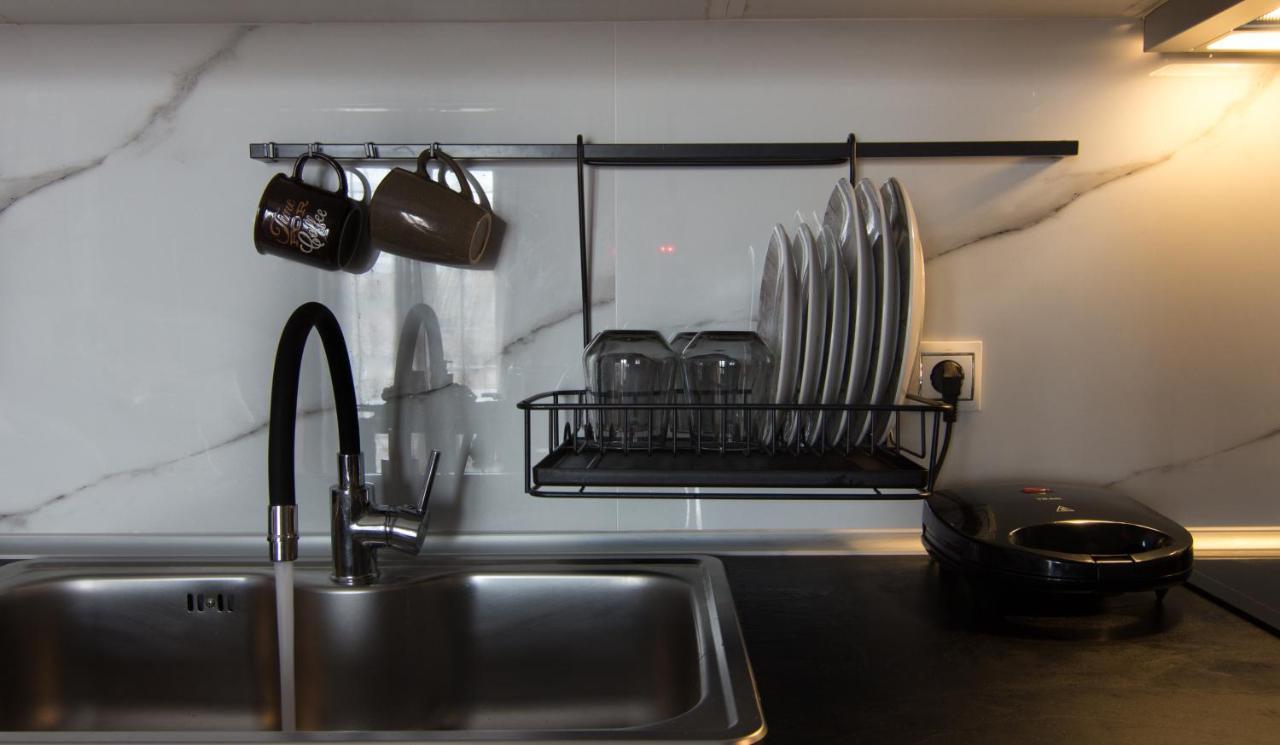 Luxury Suite 10' From The Center Атина Екстериор снимка