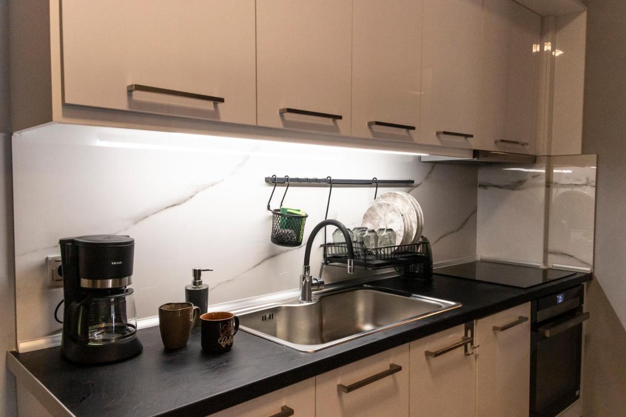 Luxury Suite 10' From The Center Атина Екстериор снимка